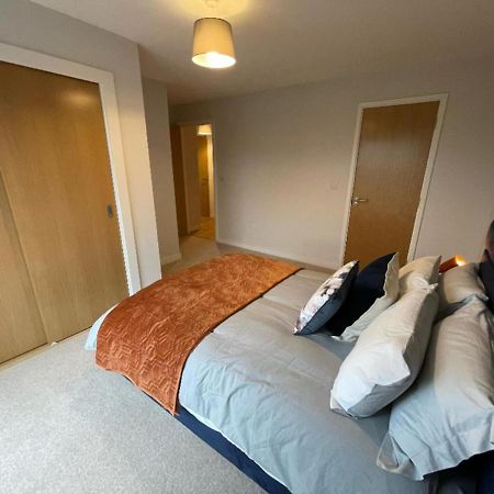 Stunning 2-Bed Apartment In Bristol With Parking Εξωτερικό φωτογραφία